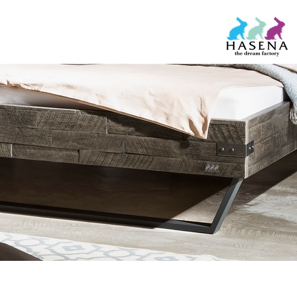 Hasena Ezzo Bettgestell Akazie massiv